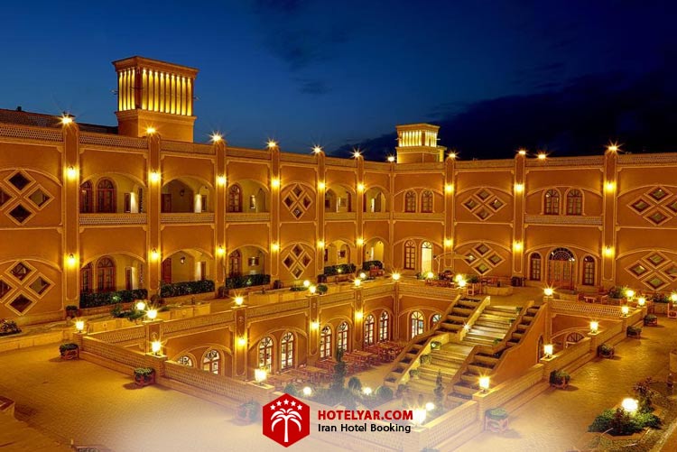 تصویر هتل داد یزد از مکان های تاریخی شهر یزد