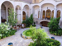 Morshedi House Resort  Kashan