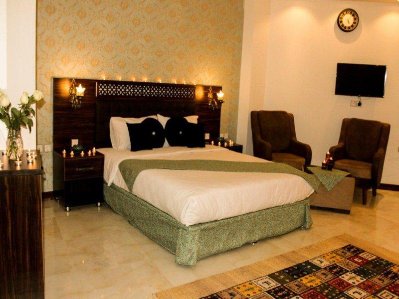 عکس هتل وکیل شیراز