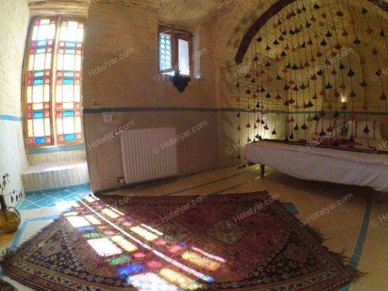 عکس اقامتگاه عمارت هفت رنگ شیراز