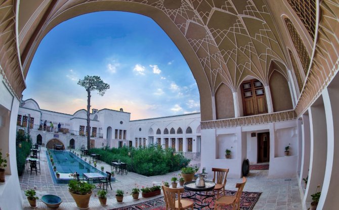 The traditional house of Kasian Resort Kashan photo 21