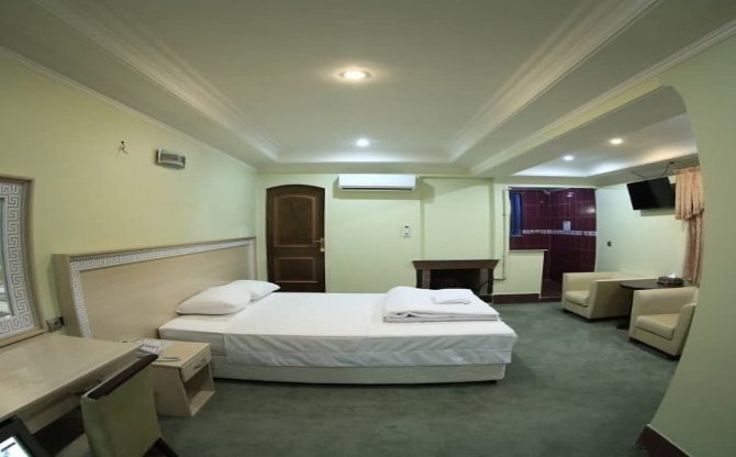 عکس هتل شاپورخواست خرم آباد شماره 2