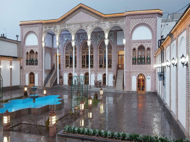 Mirza Mehdi Farash Bashi Mansion Hotel  Tabriz