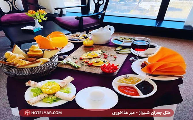 هتل لوکس چمران شیراز – میز غذاخوری