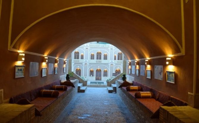 عکس هتل کاروانسرای مشیر یزد شماره 2