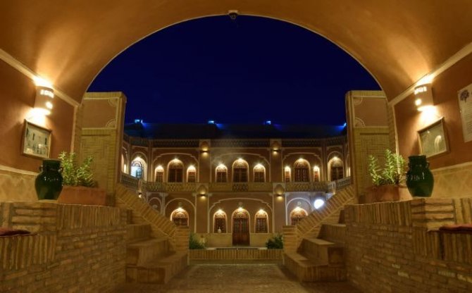 عکس هتل کاروانسرای مشیر یزد شماره 15
