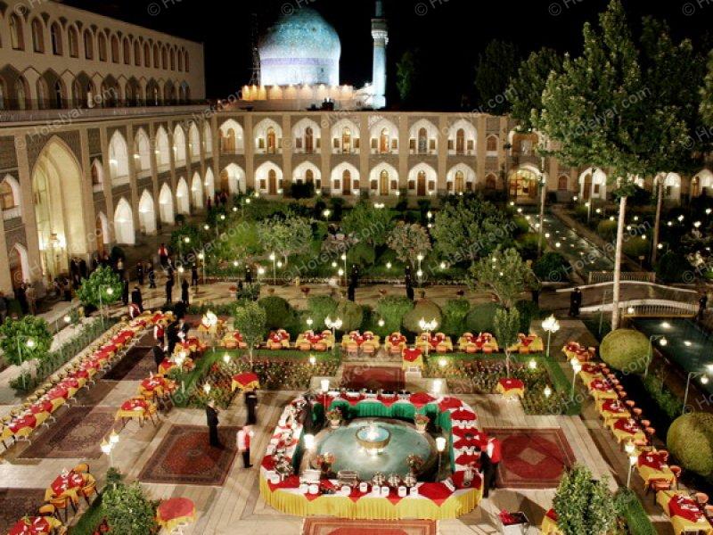 هتل عباسی اصفهان - نمای بیرونی