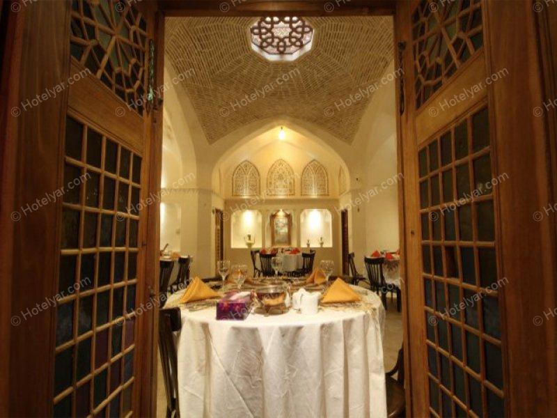 Mahinestan Raheb Resort Kashan photo 10